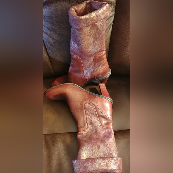 Eject heeled red floral boots - Picture 4 of 7